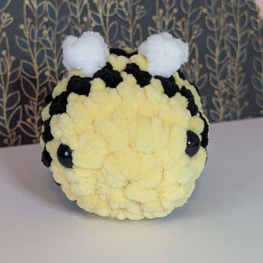 Crochet Baby Bee